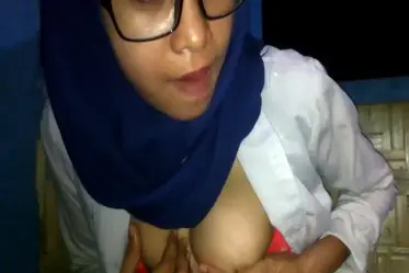 Blowjob Sampai Ngompol poster