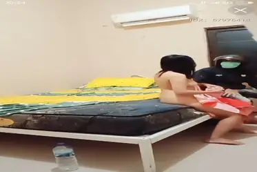 Driver Ojol Dapat Jatah Ranjang Di Kamar Gadis poster