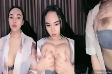 Penampakan Estetik Dari Arah Dekat Dua Gunung poster
